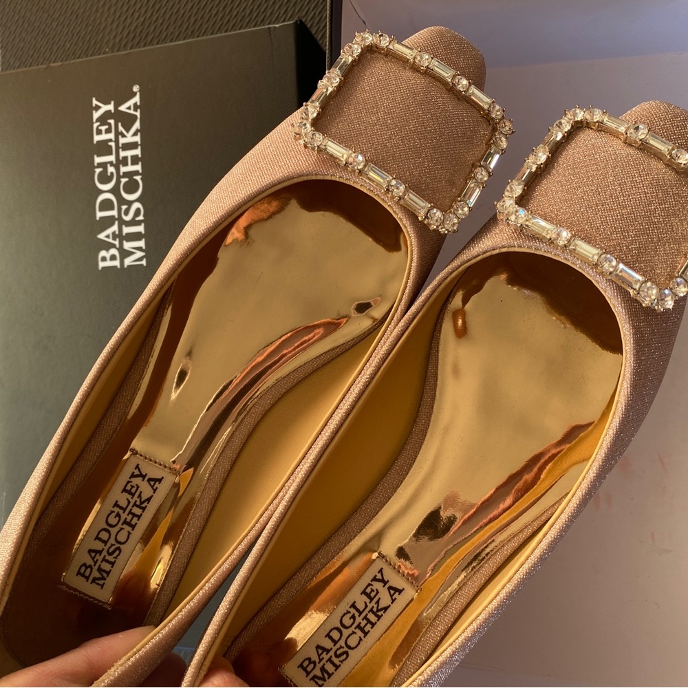 NEW Badgley Mischka Flats